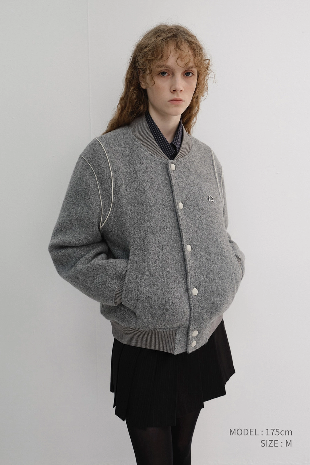 던스트 UNISEX BOUCLE WOOL VARSITY JACKET MELANGE GREY_UDJU6D124G2 상품 이미지 1