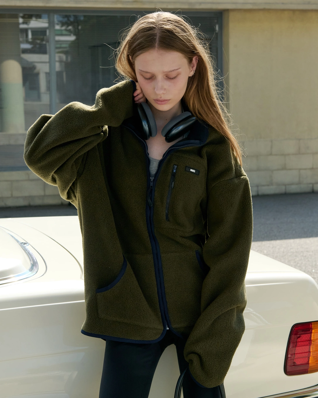 오데스 COMFY FLEECE JACKET - KHAKI 상품 이미지 1