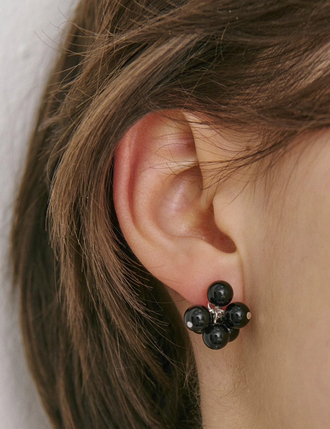에뜨리브 Black Cluster Earrings 상품 이미지 3