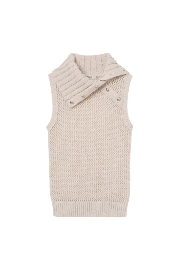 ASYMMETRY NAPOLEON BUTTON VEST IN IVORY