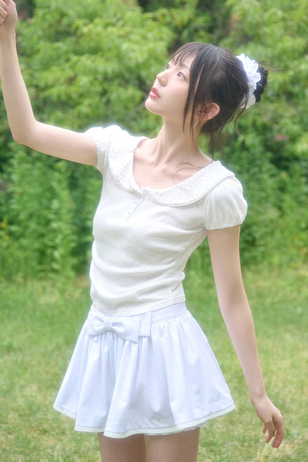 일리고 프티 퍼프 카라 티 화이트 상품 이미지 3