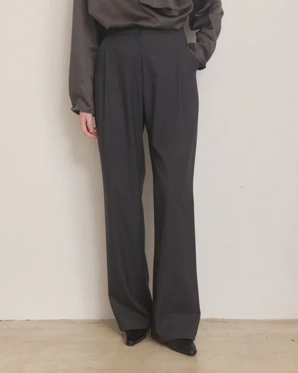 Winter pintuck straight fit slacks - charcoal