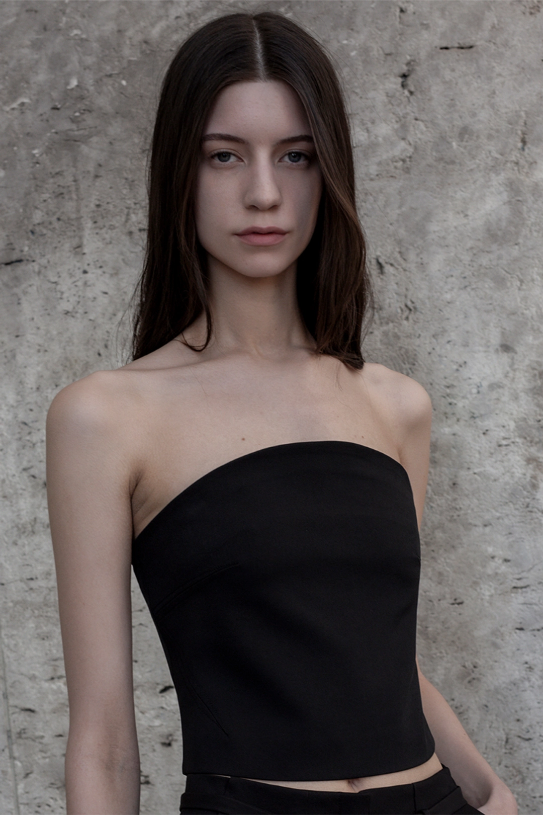 리이 STRAPLESS CROPPED TUBE TOP BLACK 상품 이미지 3