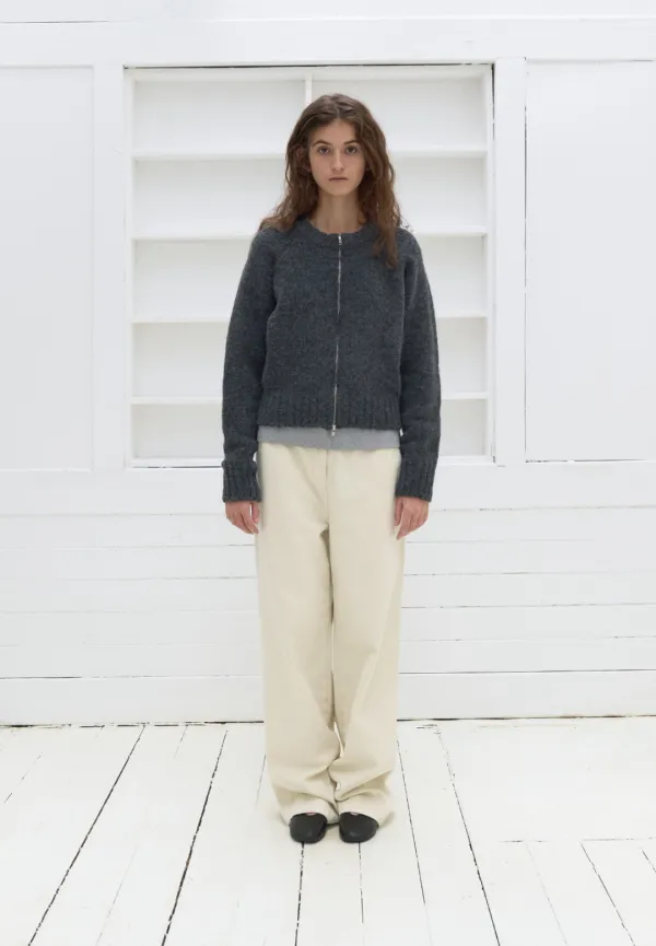 Cotton twill chino pants (cream)