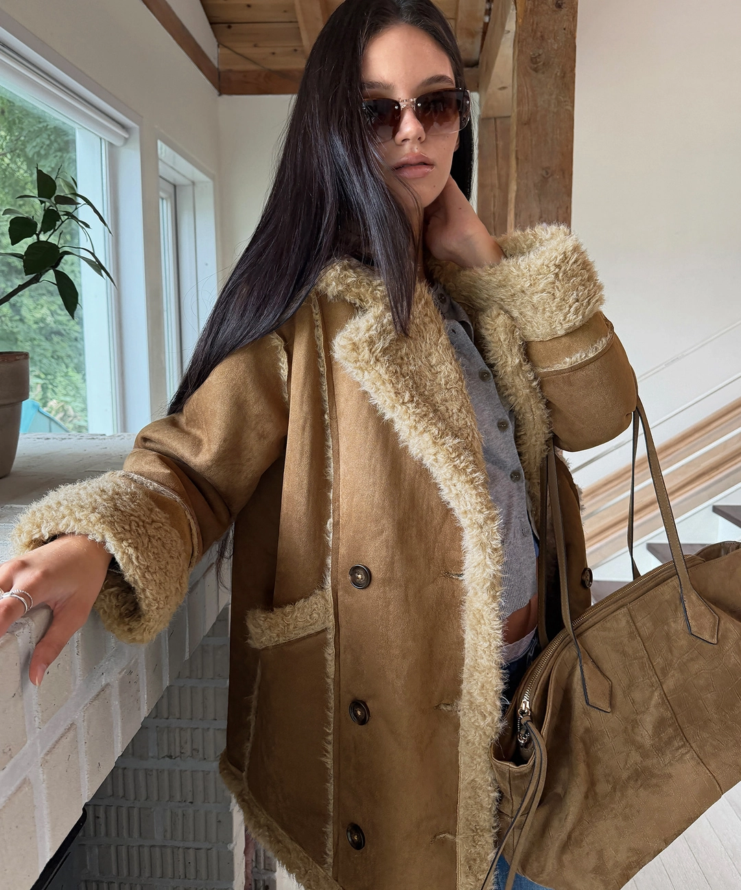 비터셀즈 Reversible Shearling Double Mustang-Beige 상품 이미지 2