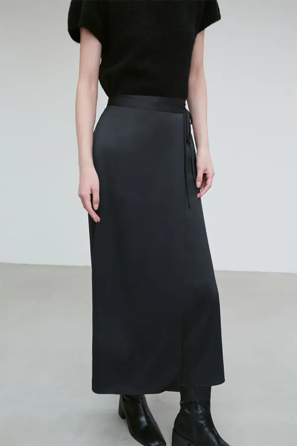 SILKY WRAP MIDI SKIRT