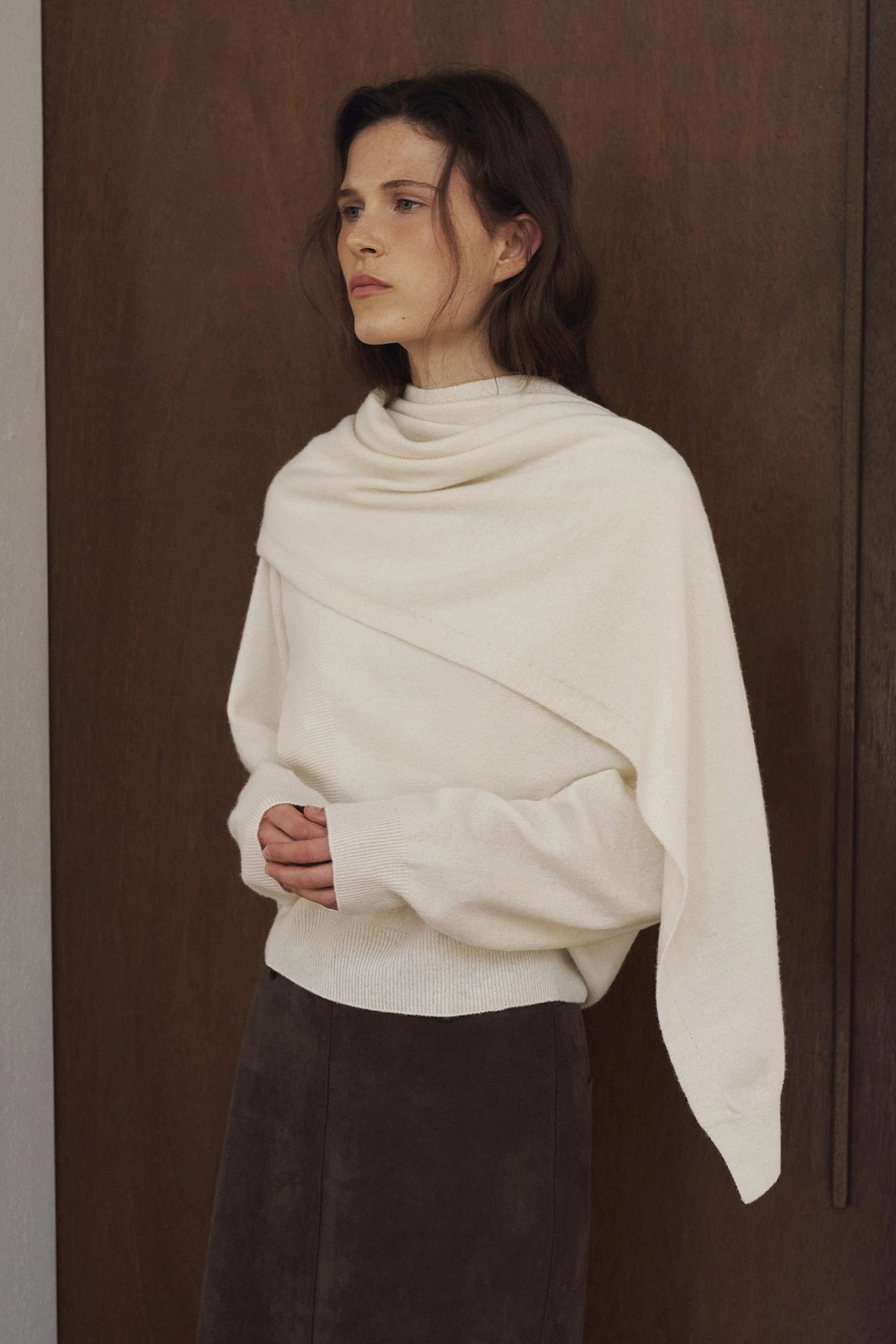 라메레이 Unbalance Knit Muffler[LMBFAUAC916]-Cream 상품 이미지 1