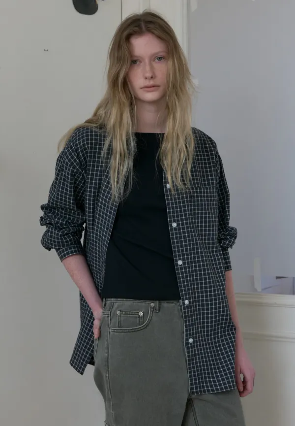 Grid check shirt (black)