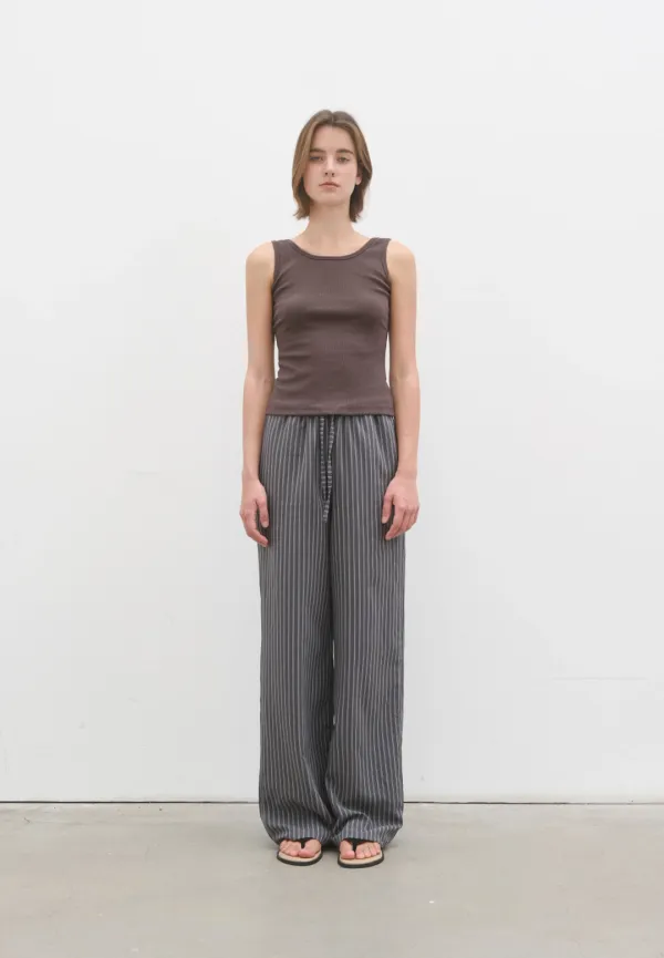 Urban stripe banding pants (charcoal)