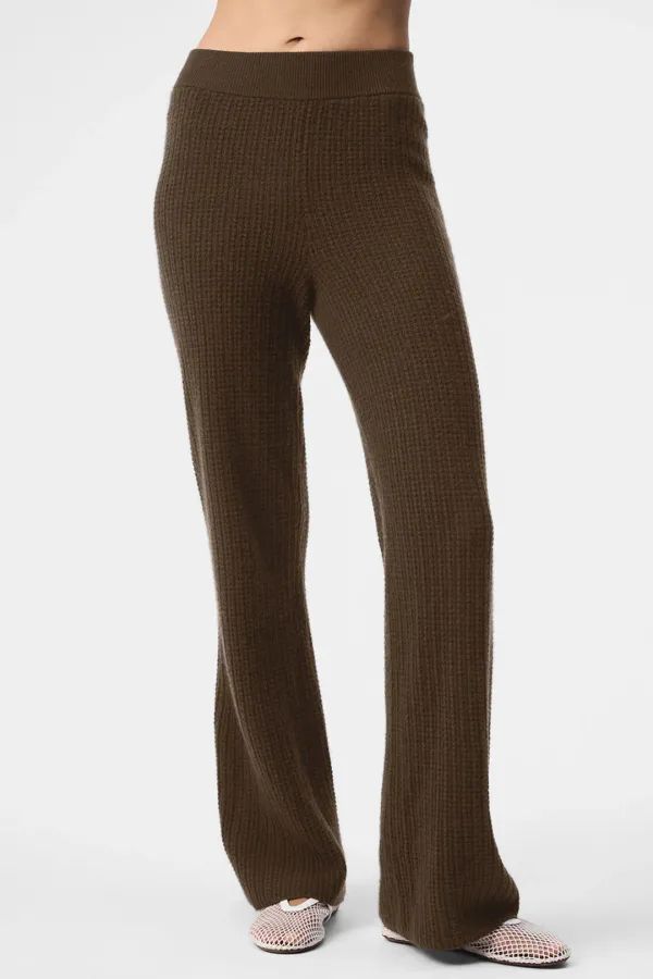 Cashmere High-Waist Plush Waffle Pant - Espresso