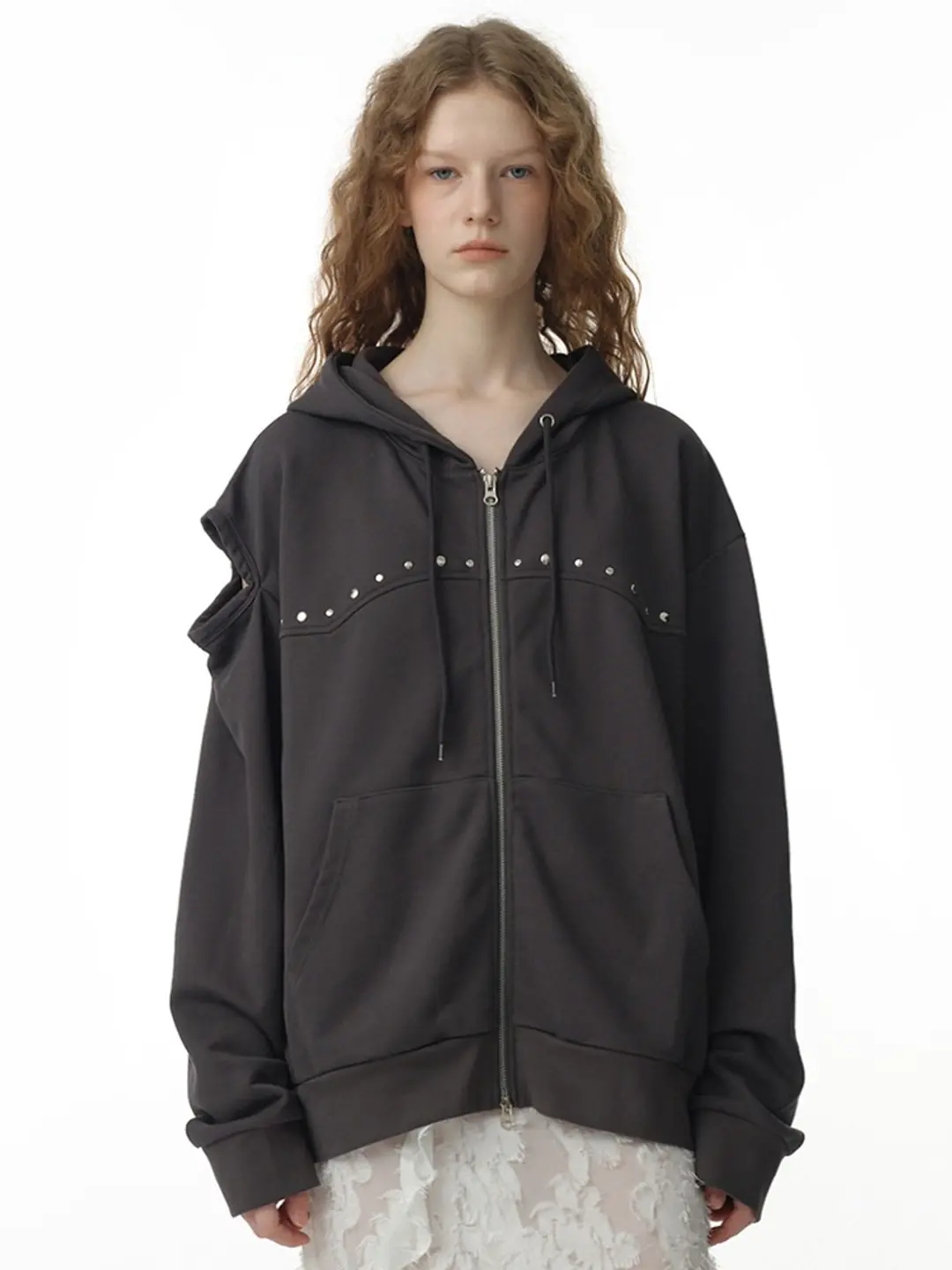 밀로 우먼 Cut Out Stud Hood Zip-Up [Charcoal] 상품 이미지 2