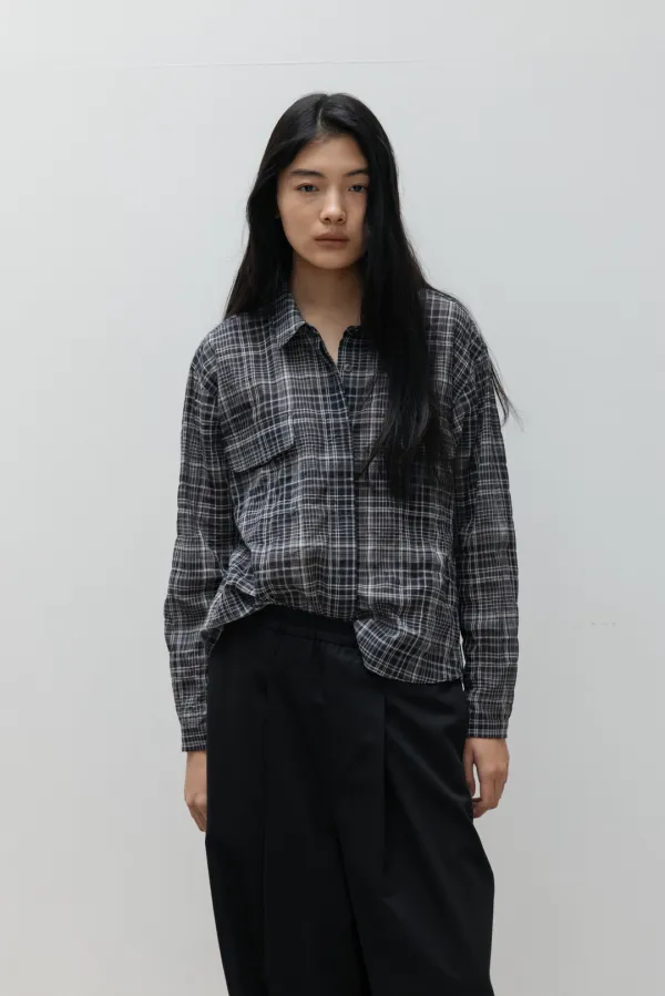 Two-Pocket Check Shirt (Charcoal)