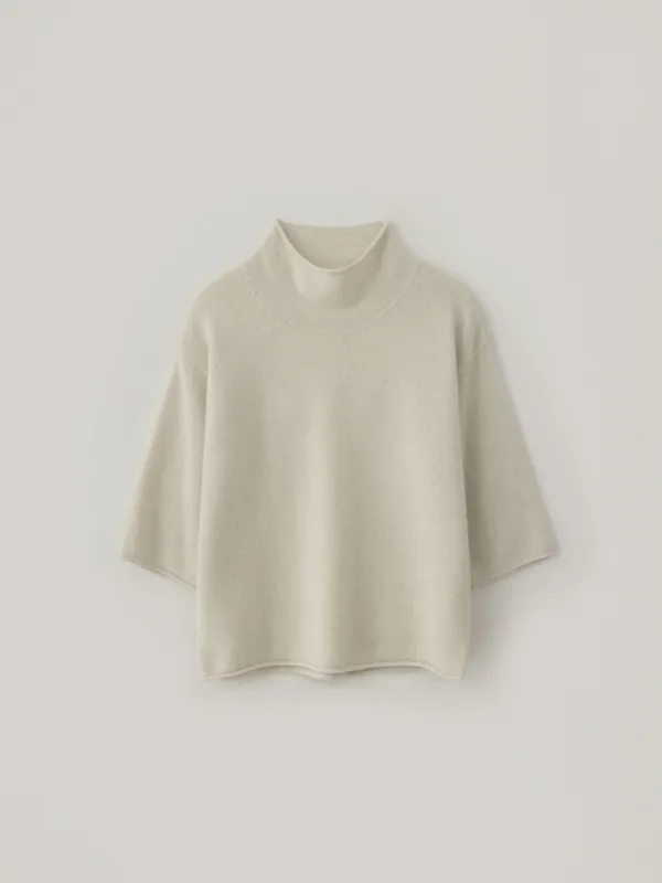 Raccoon Turtleneck Half Knit - Ivory