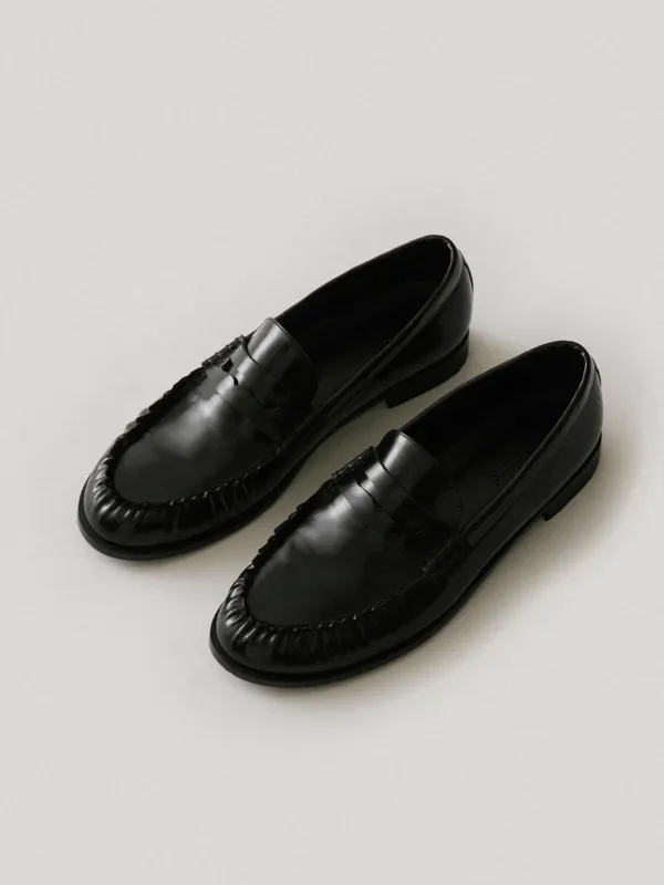 Earl Black Penny Loafer