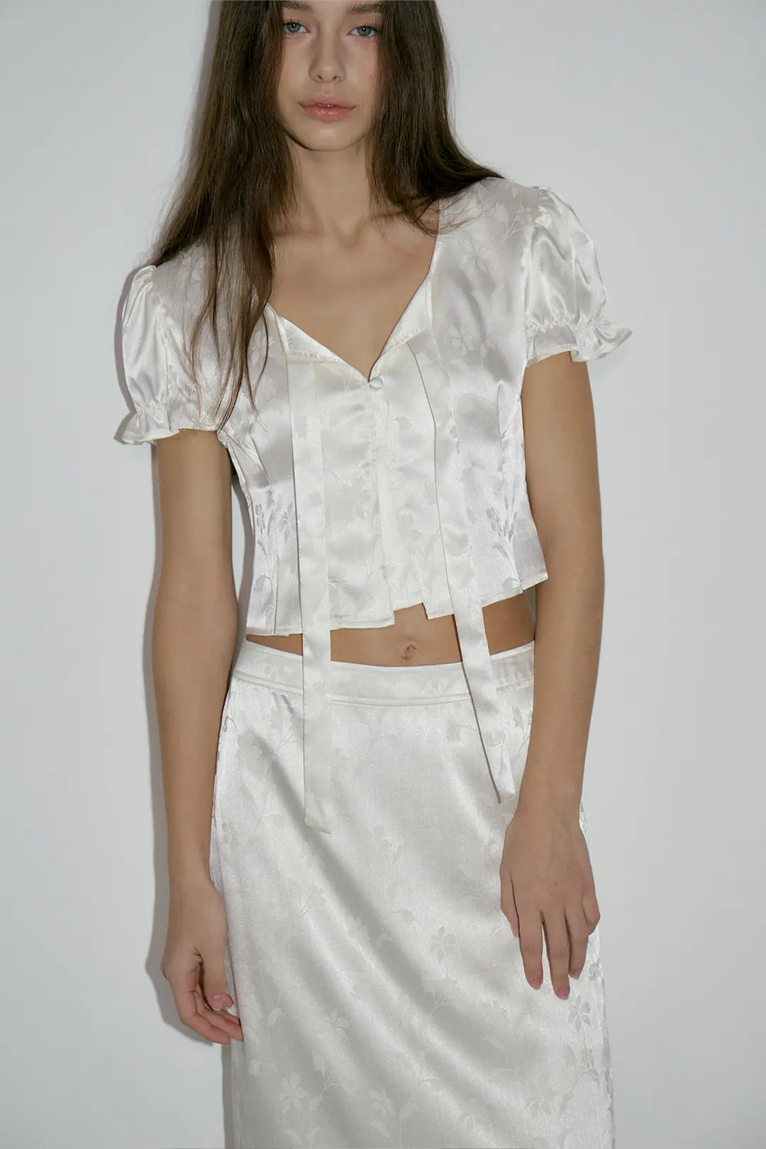 오버듀플레어 JACQUARD CROP BLOUSE 상품 이미지 2