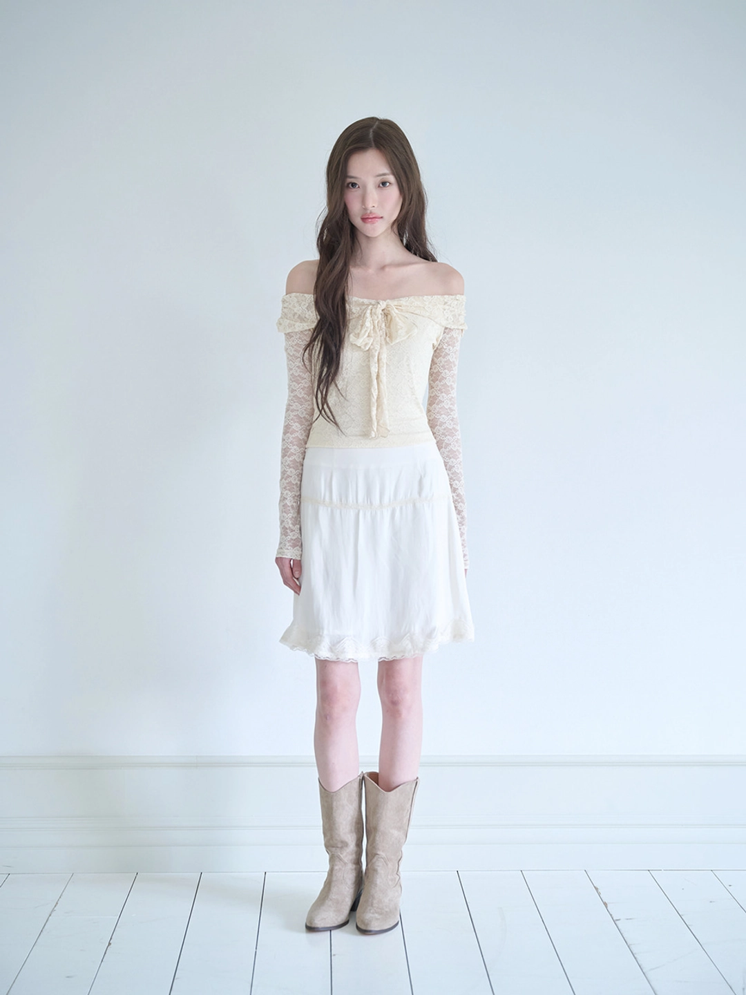 낫유어로즈 Lace blair top (Cream) 상품 이미지 1