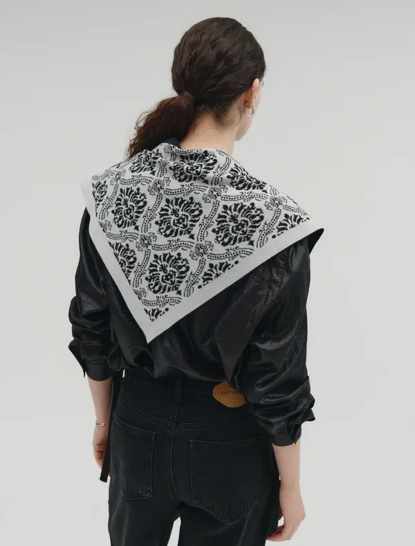 [3rd REORDER] TWO WAY JACQUARD CAPE KNIT [BLACK]