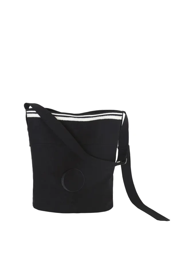 \'O\' BUCKET BAG
