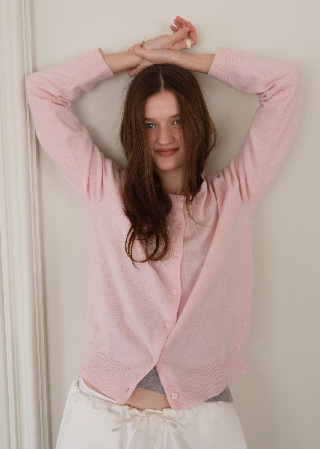 온무드 [2ND] ORGANZA LABEL CASH CARDIGAN - BABY PINK 상품 이미지 2