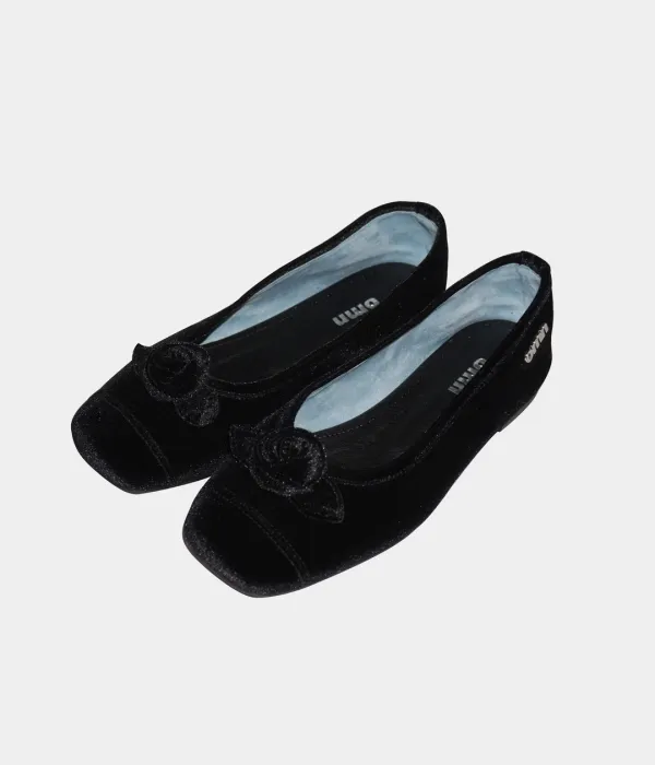 omn Rose Velvet Flat Shoes _Black