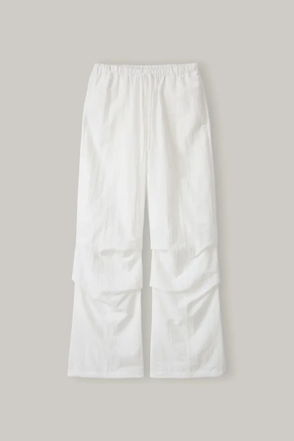 Volume Tuck Pants (Ivory)