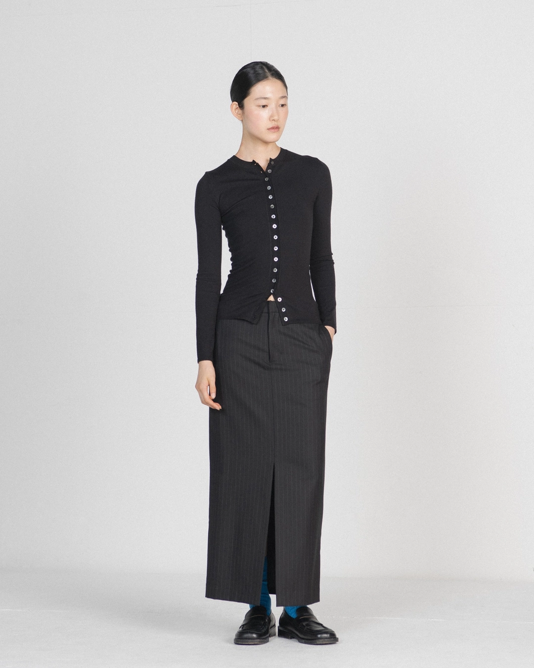 브라운야드 W H Line Long Skirt, Black Stripe 상품 이미지 2