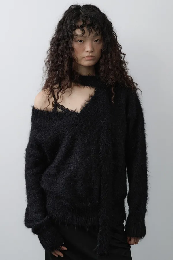 Fluffy V-Neck Scarf Knit (Black)