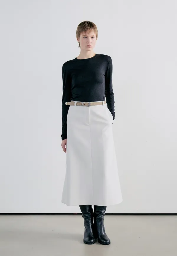 A LINE FIT LONG SKIRT - WHITE