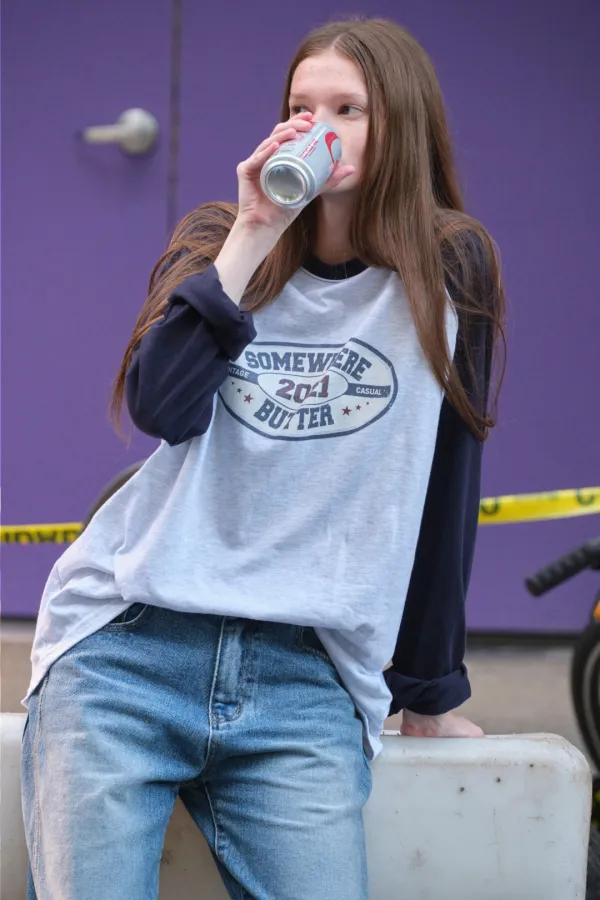 [김가을 PICK] 10.16 출고 Leo Raglan Long Top - White Melange(Deep Navy)