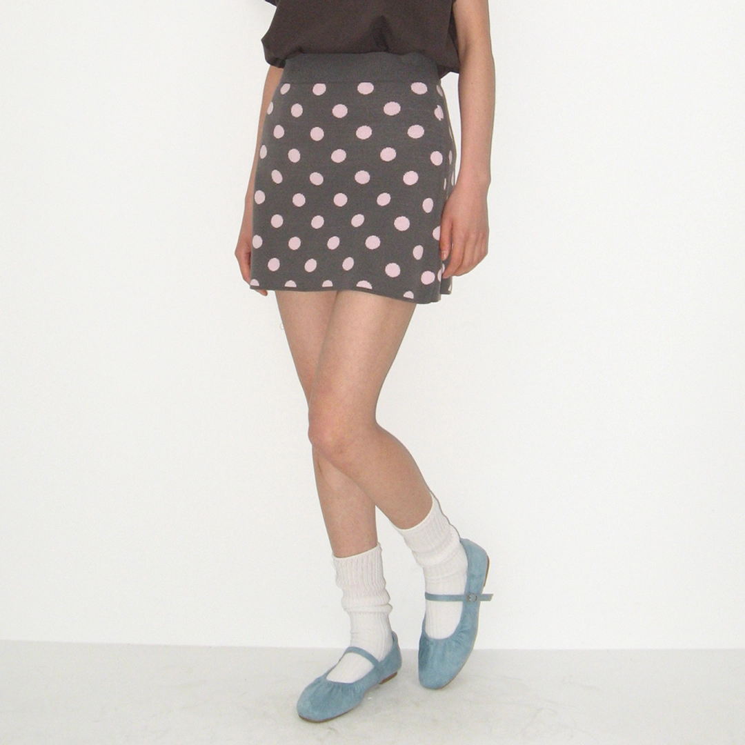 론론 DOT PATTERN BANDING KNIT MINI SKIRT CHARCOAL PINK DOT 상품 이미지 1