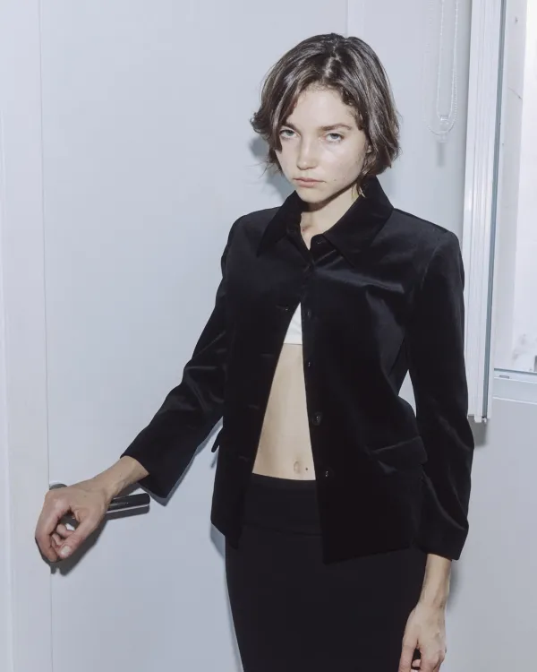 Velvet cinch-back jacket (black)