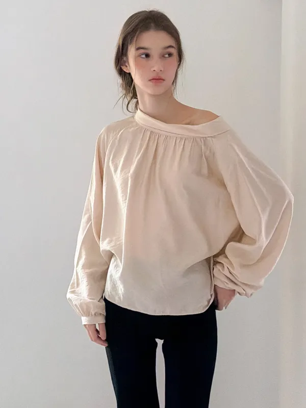 SCARF TIE SHIRRING BLOUSE - BEIGE