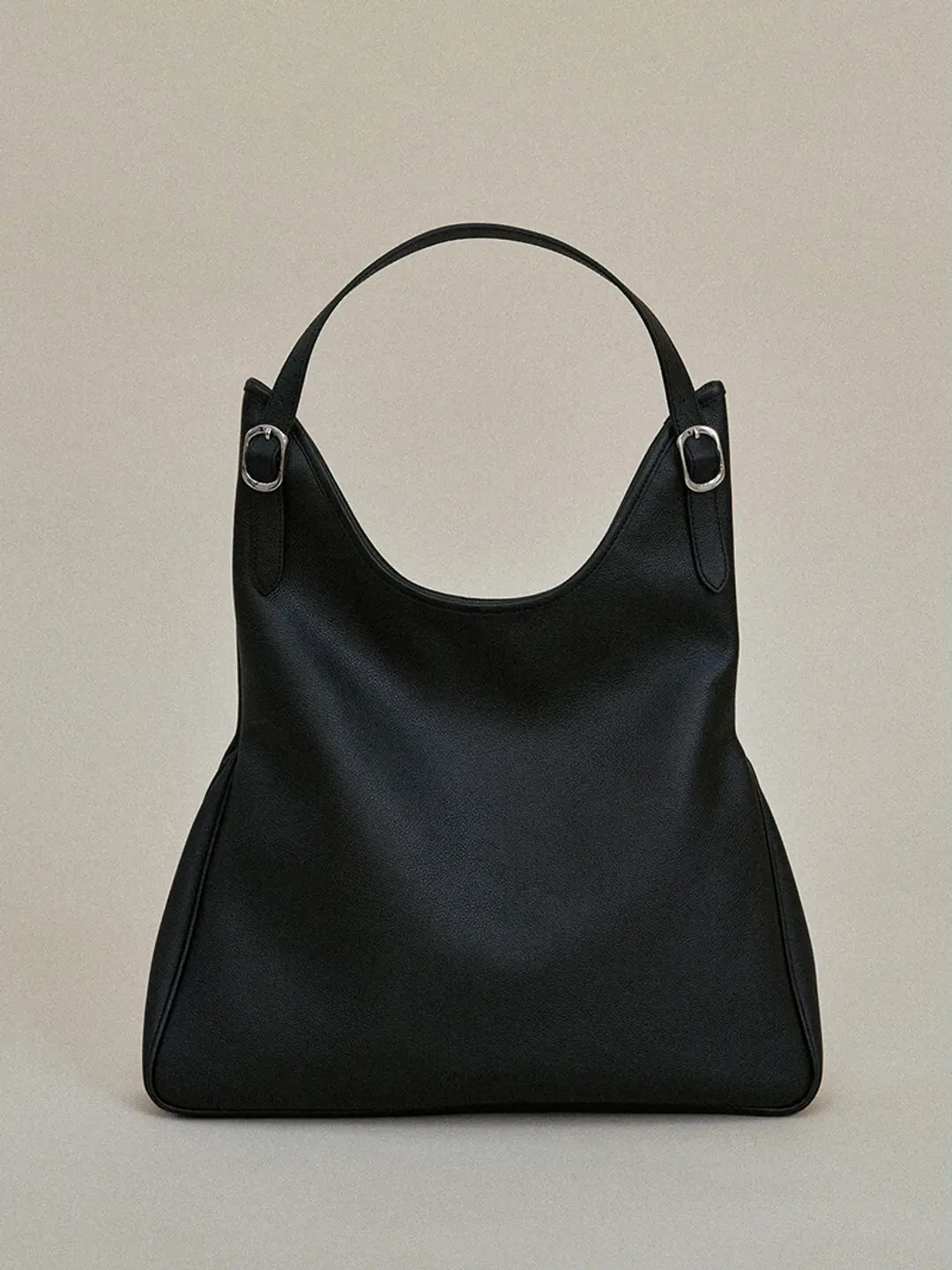 Etna Large Black Smooth Mood