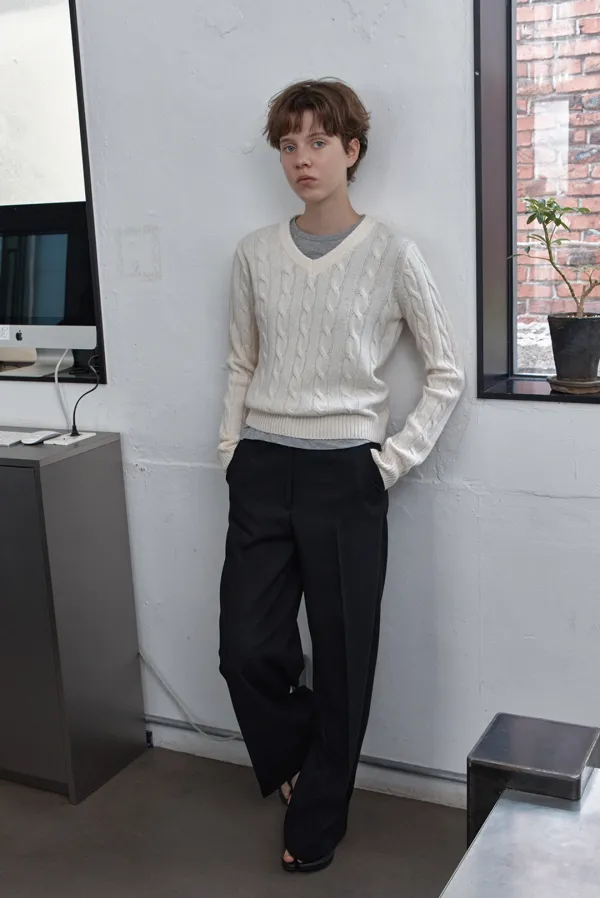 rachel v knit - ivory