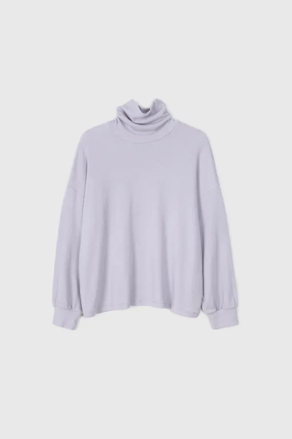 Wool Loose Turtle Neck T-Shirt (Purple)