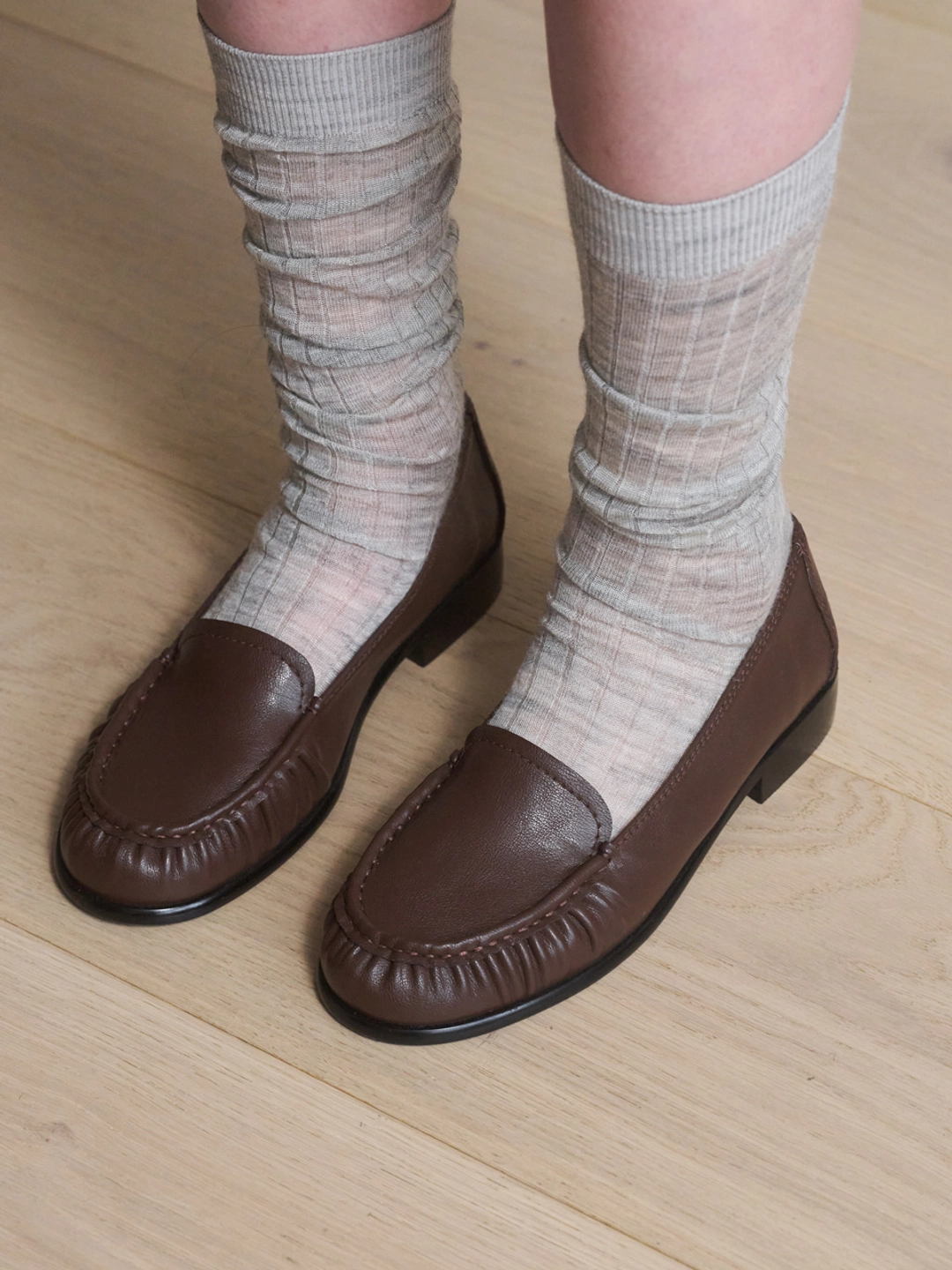 어몽 A SHIRRING LOAFER_BROWN 상품 이미지 3