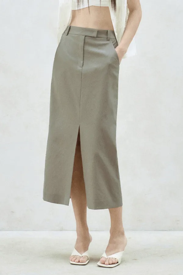 FRONT SLIT MIDI SKIRT