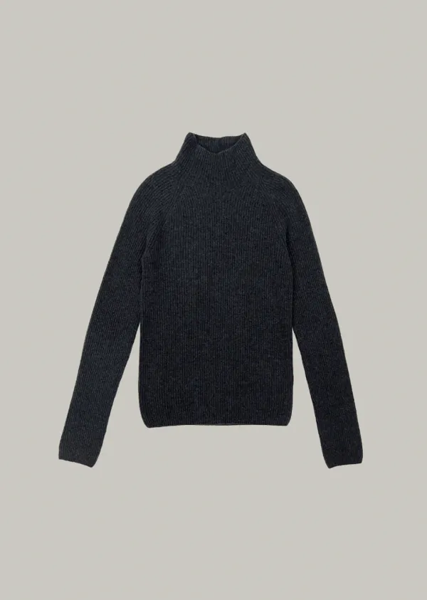 minimal turtleneck pullover (charcoal)