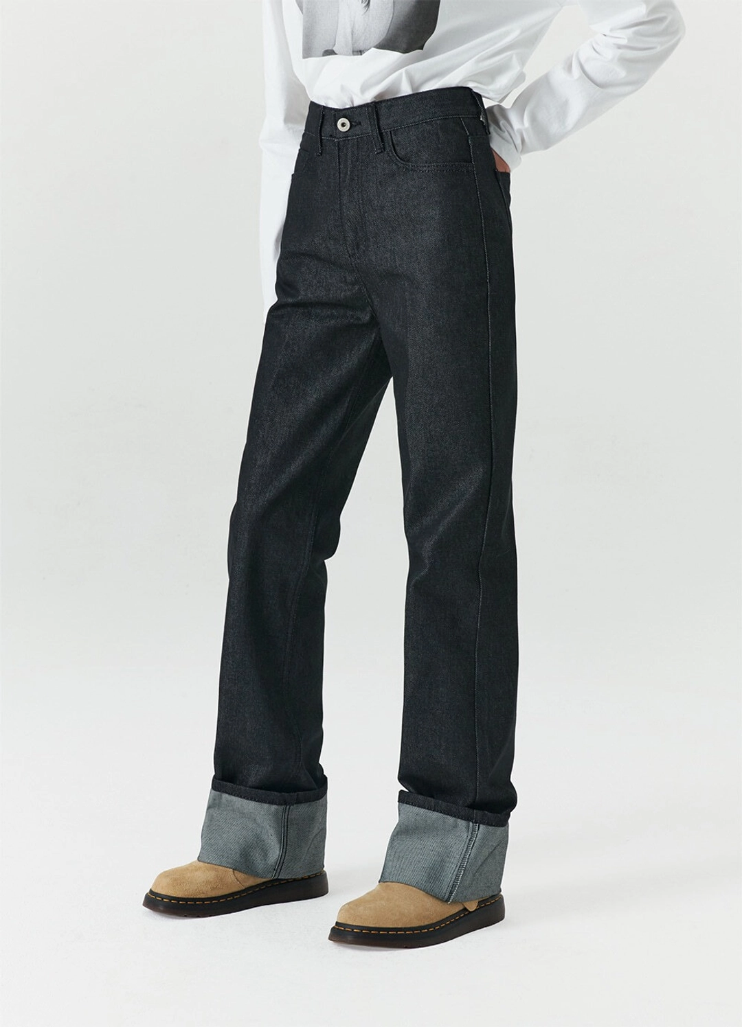 르바 Raw-Denim Turn-Up Jeans - Indigo Black 상품 이미지 2