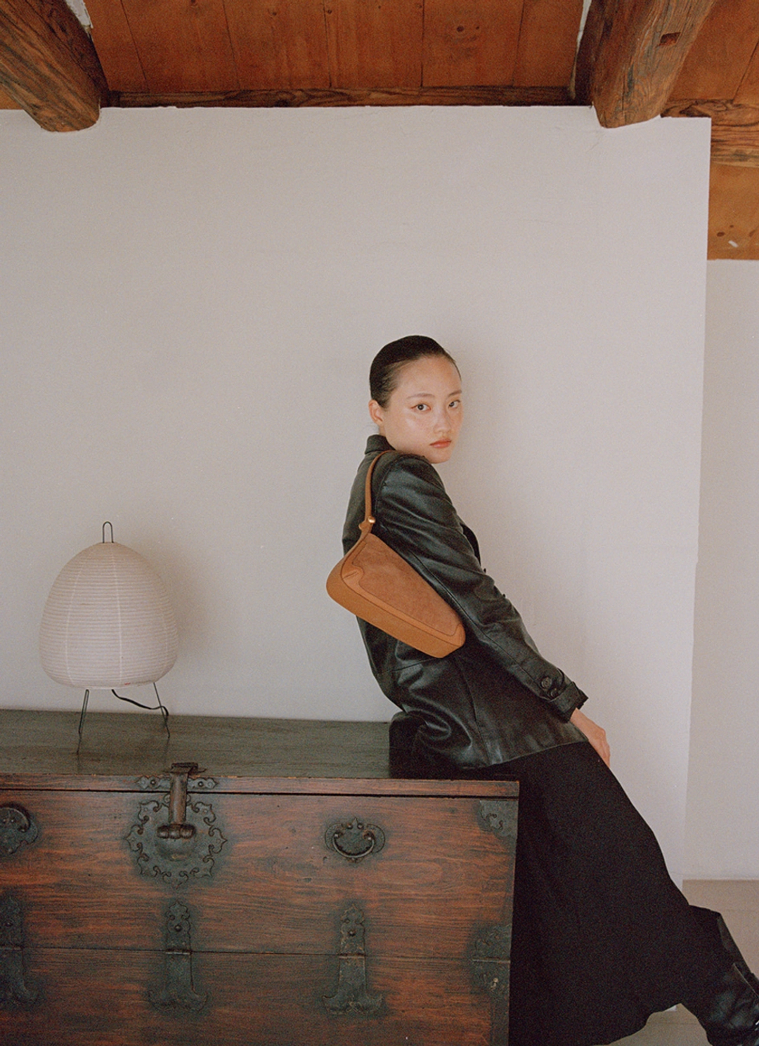 애테 ATERA BAG_OAK SUEDE 상품 이미지 2