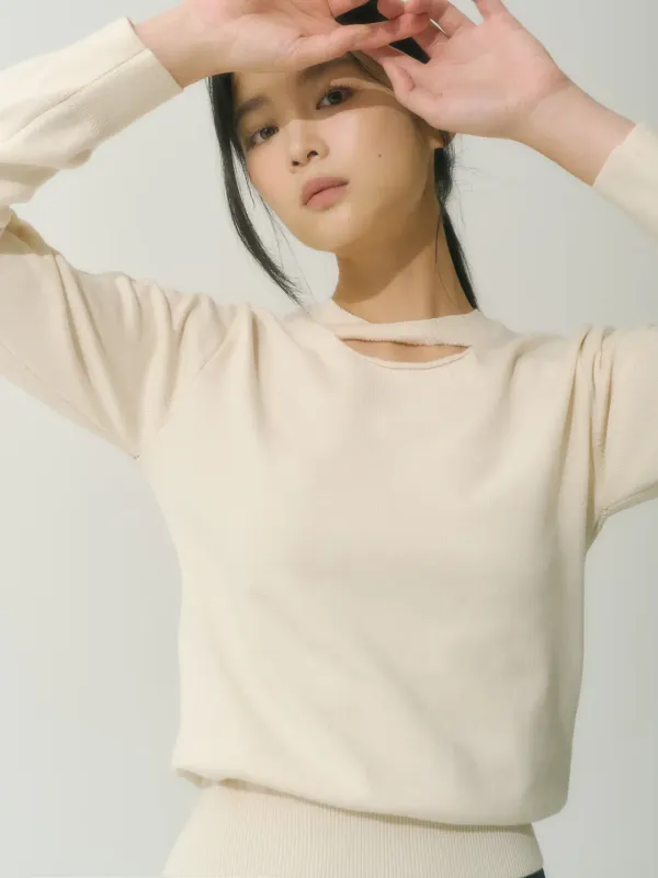Neck twist knit