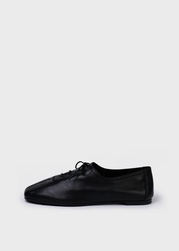 NUVIA FLAT [C5F04BK]