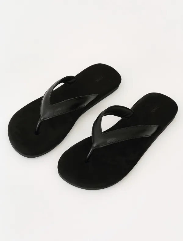 Logo sole fake leather strap flip flops_Black