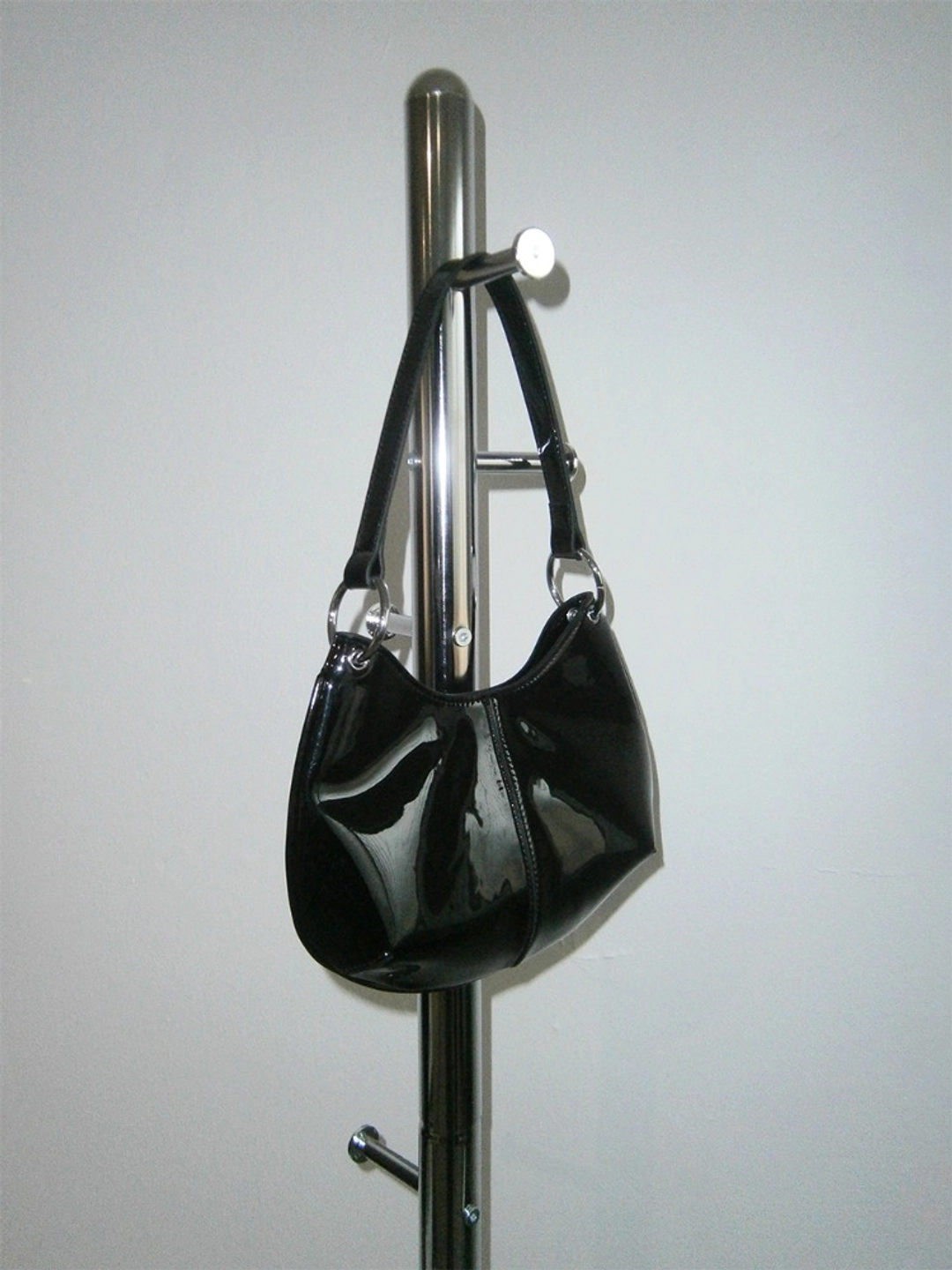 밀로 우먼 Round Mini Hobo Bag [Black] 상품 이미지 2