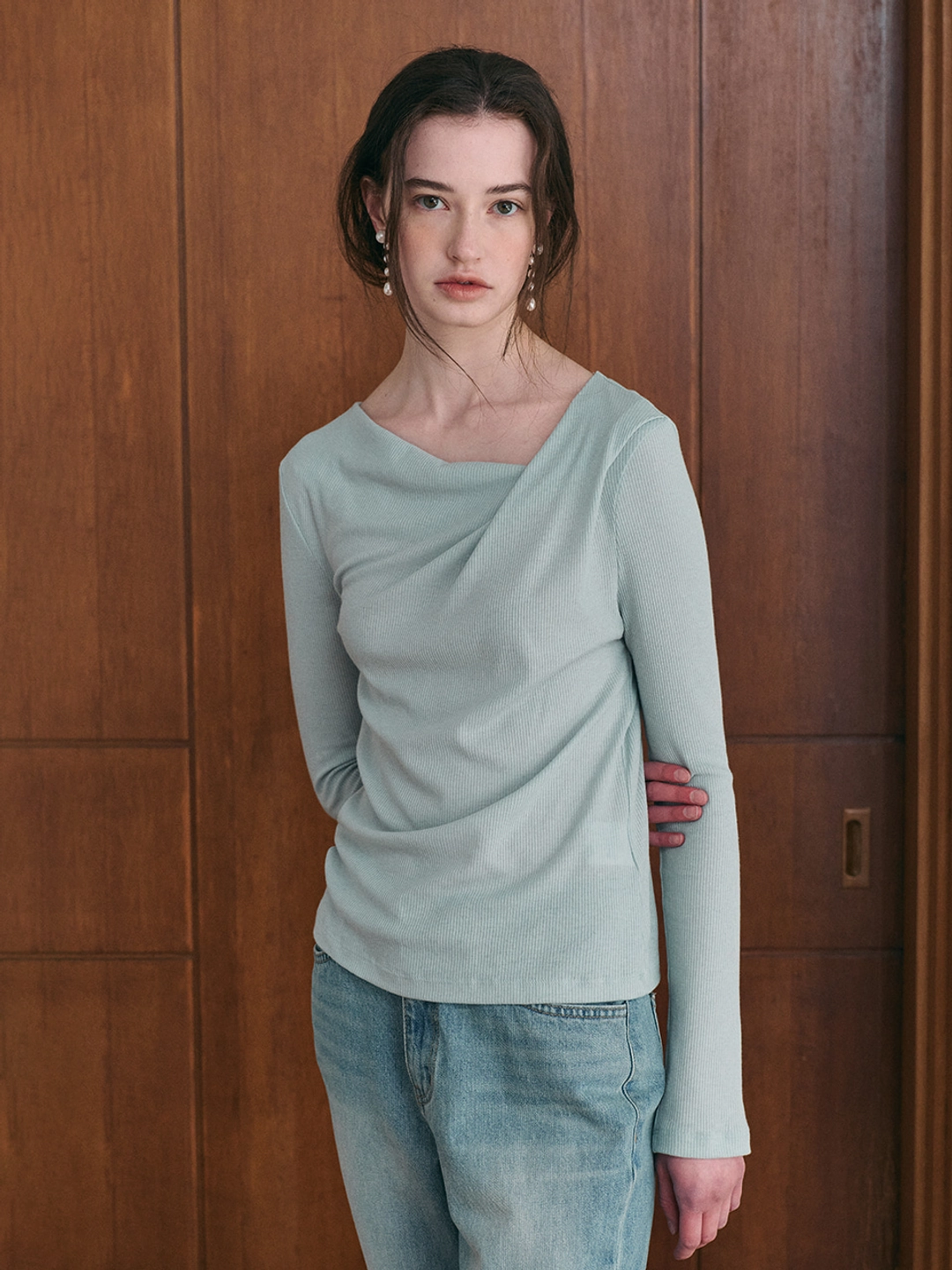 르니나 ROEL drape neck t-shirt_mint 상품 이미지 1