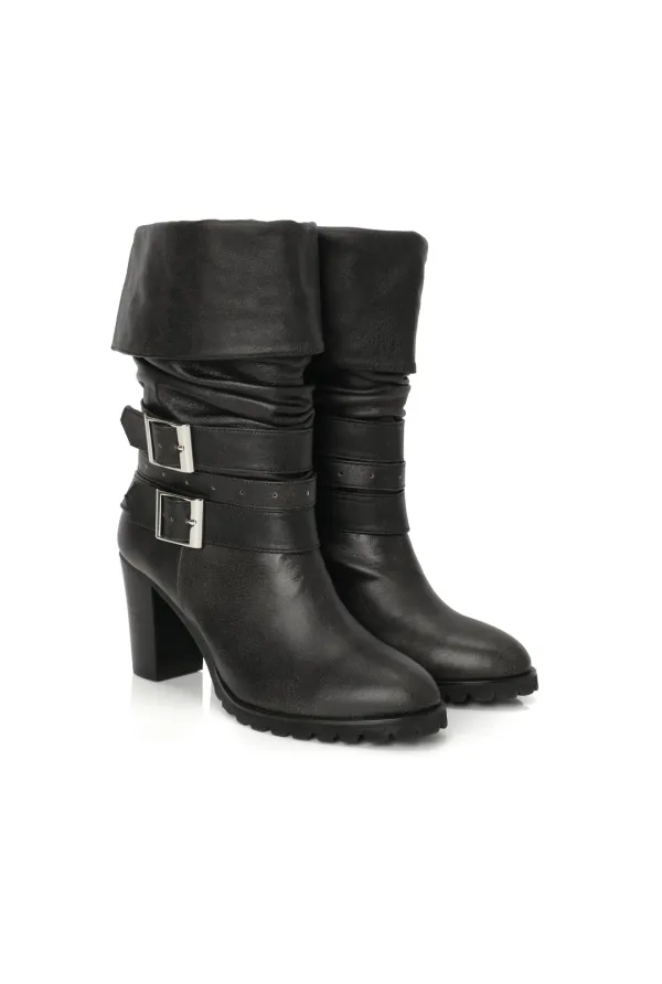 Vintage slouchy boots