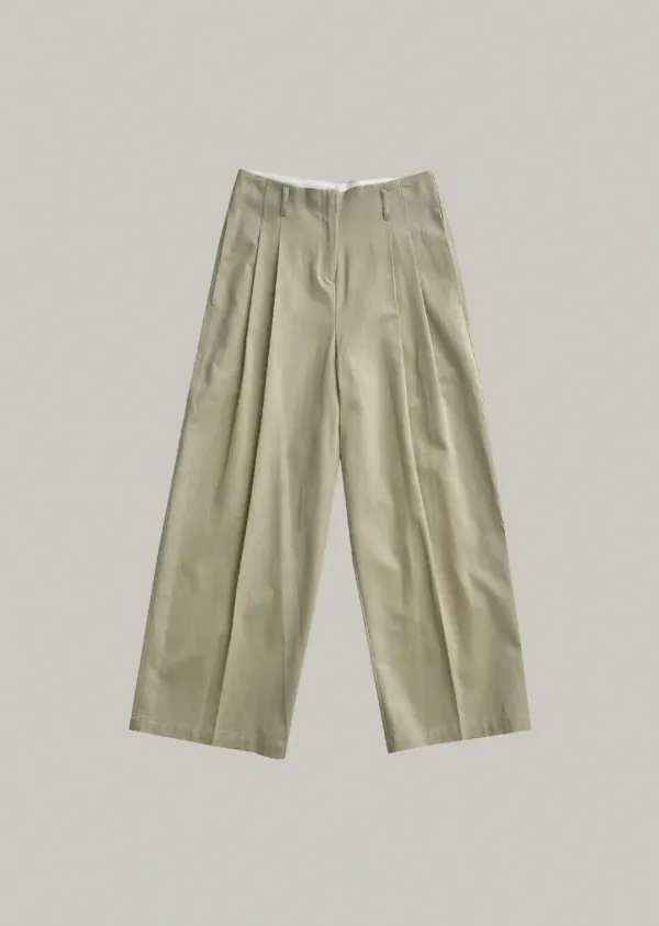 wide two tuck pants