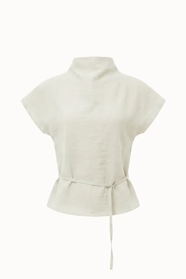 [7차 리오더]Linkle High-Neck Cap Sleeve Blouse[LMBFSPSH322]-Cream[5/29 예약배송]