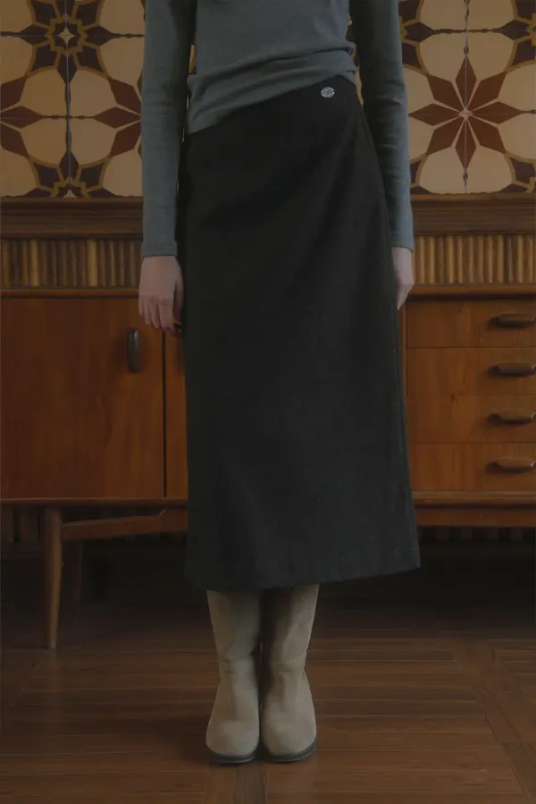 Falling long skirt_charcoal