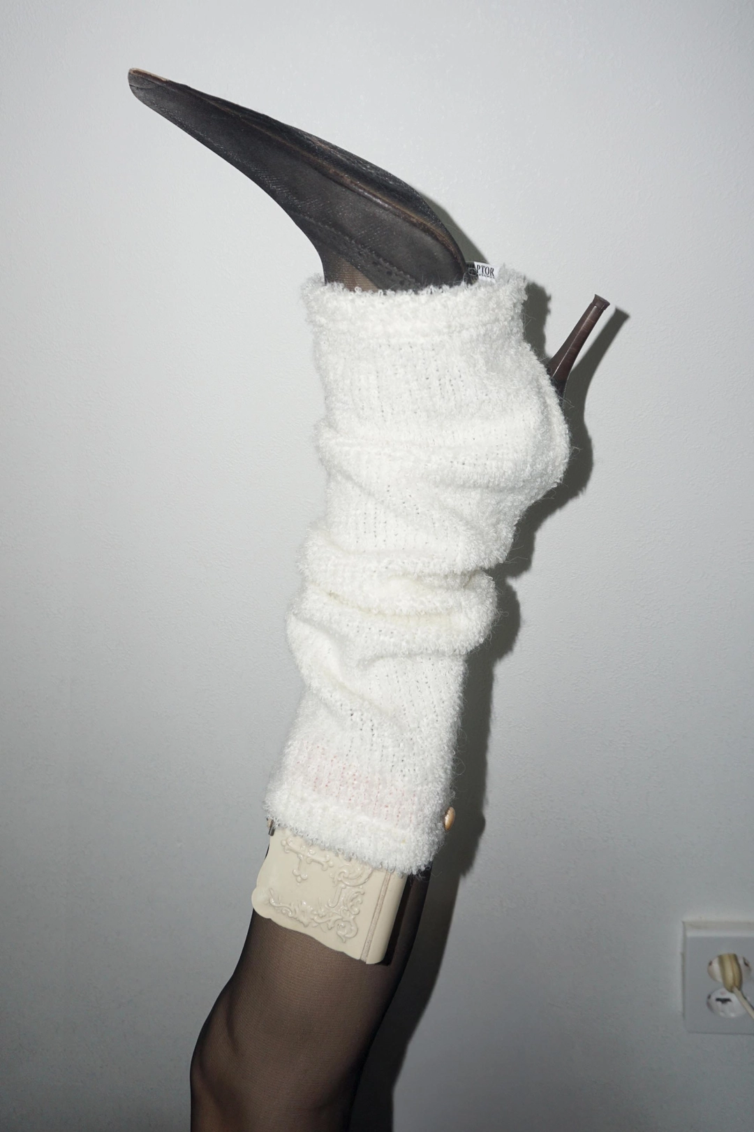 스컬프터 Button Back Leg Warmers White 상품 이미지 1